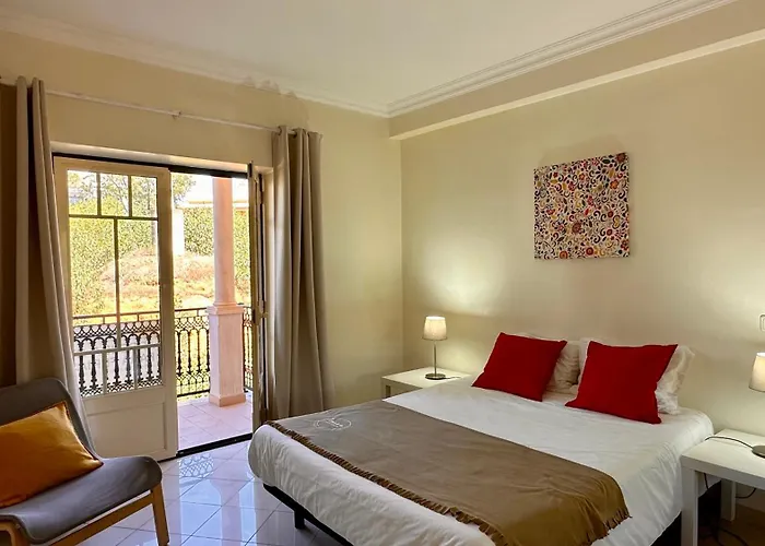 Bicos J By Check-in Portugal