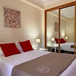 Bicos J By Check-in Portugal 알부페이라